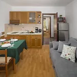 Rita بيت ضيافة بوريتش